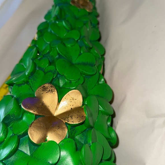 St. Patrick’s Day four leaf clover tree decor 🍀🍀🍀🍀 - Picture 6 of 7